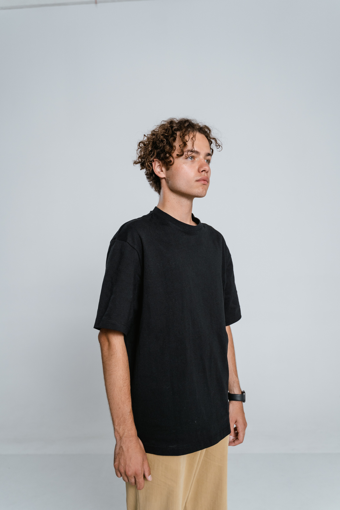 Man in Black Crew Neck T-shirt